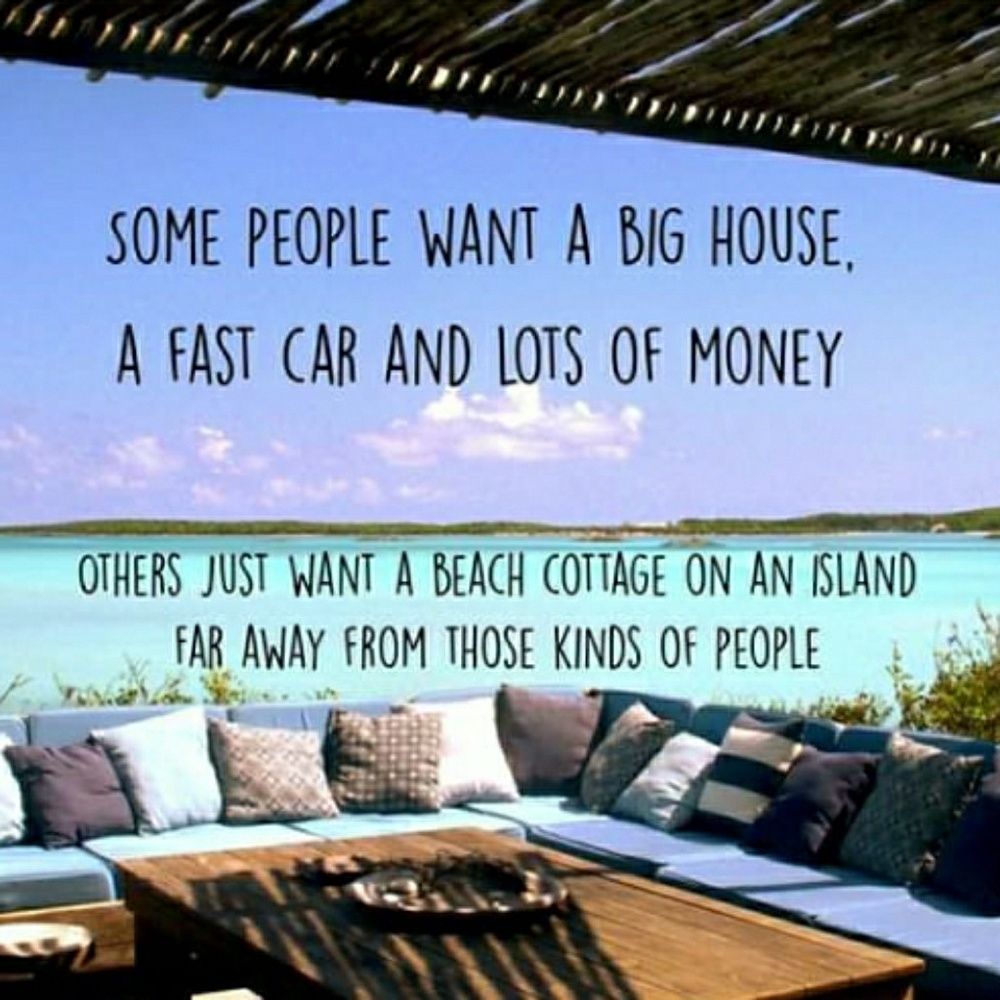 🤑🙃🤪 Buy, sell and smile❣Enjoy the Poshlife.🥂